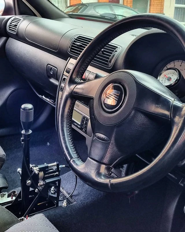 Coolerworx Short shifter VW / Audi / Skoda / Seat (02A) montaje inferior