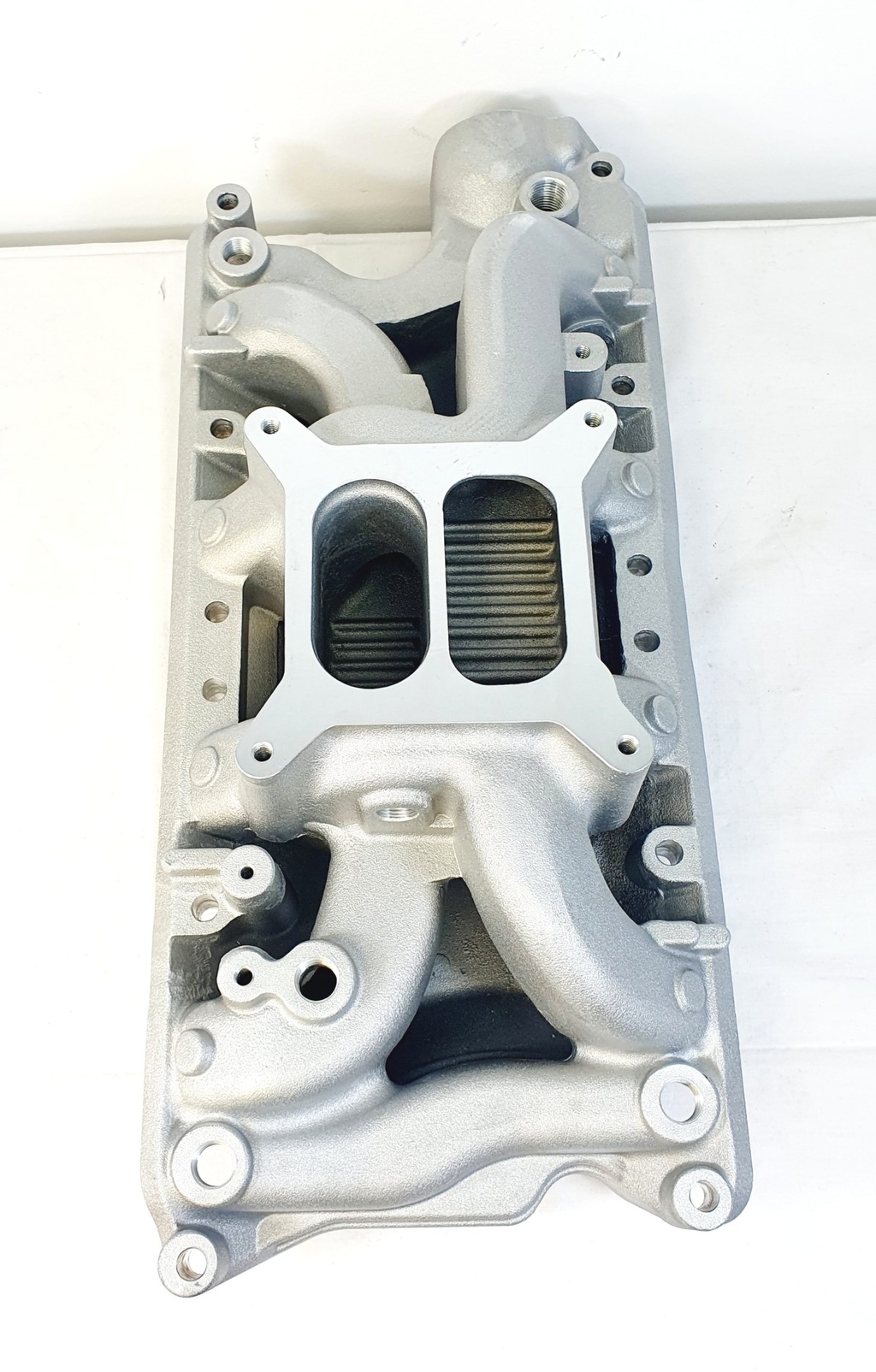 Colector de admisión Ford Small Block Air Gap