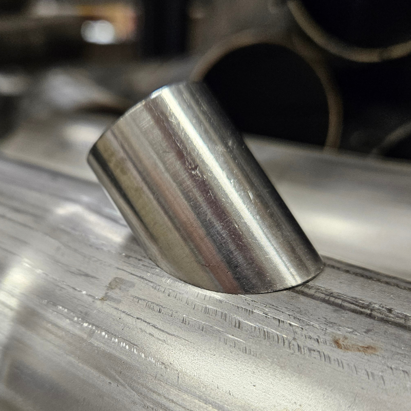 Tuerca lambda curva M18x1,5 Acero inoxidable (45°)