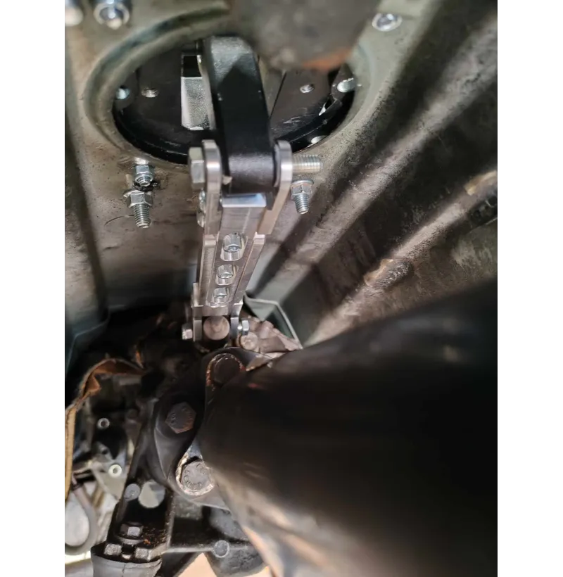 Varillaje de cambio ajustable 160-220 mm BMW SWAP E30 E36 E46 E92 E90 E82