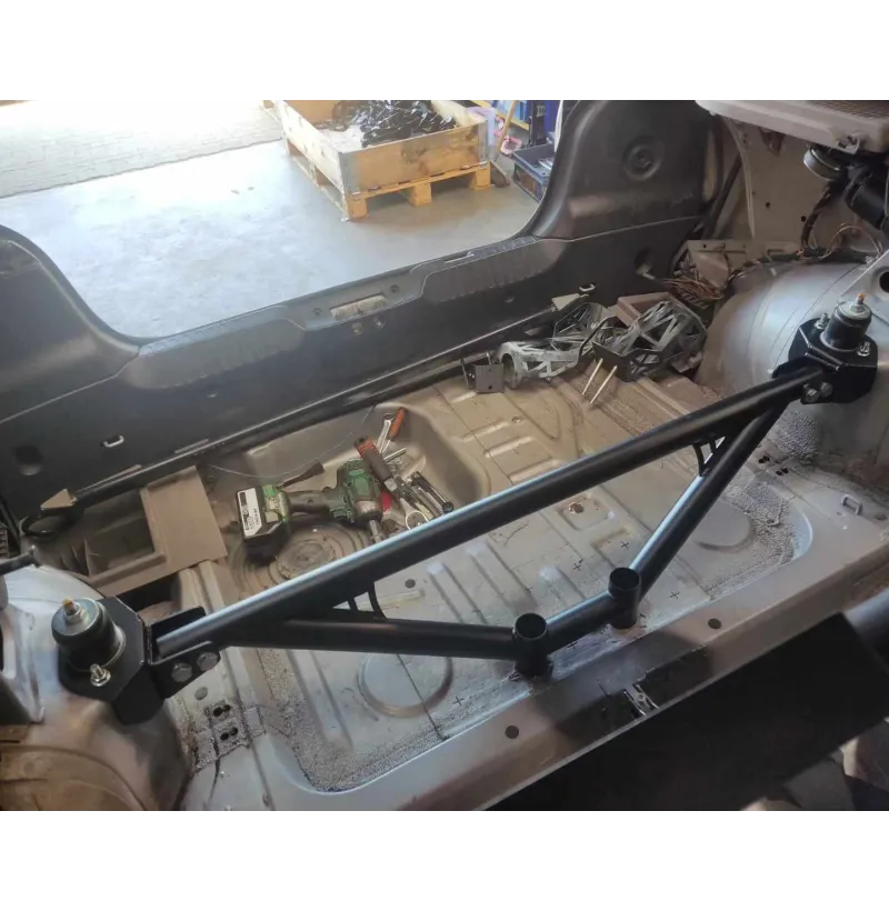 X-Brace 4 puntos trasero BMW E36 Compact