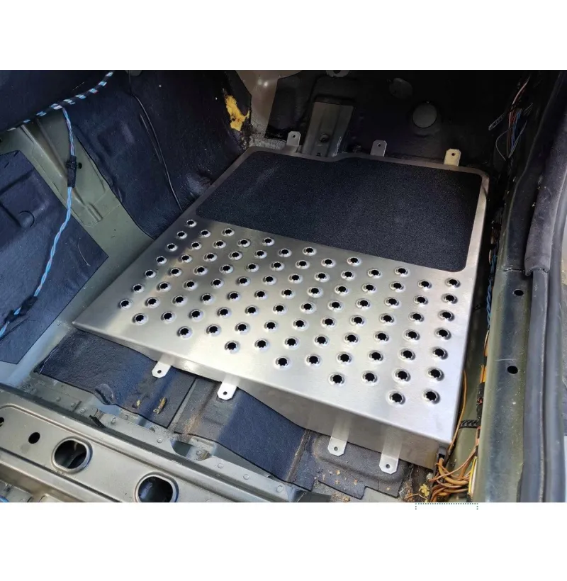 Reposapiés y estribos para BMW E46